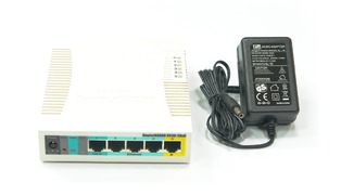 MIKROTIK ROUTERBOARD/951UI-2HND